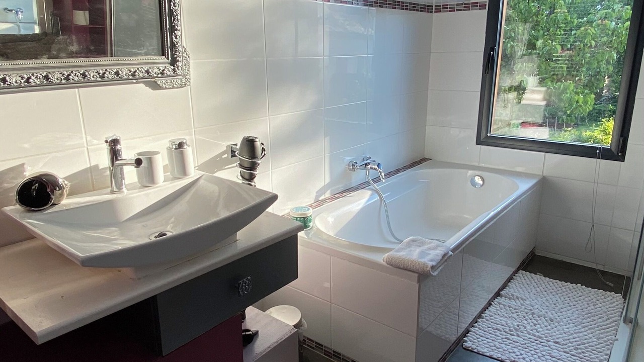 Photo of Bathroom in Les Hauts de Saint-Aubin