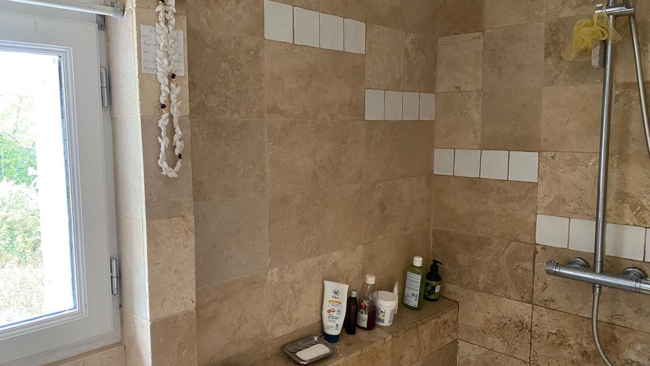 Photo of Bathroom in Montolieu