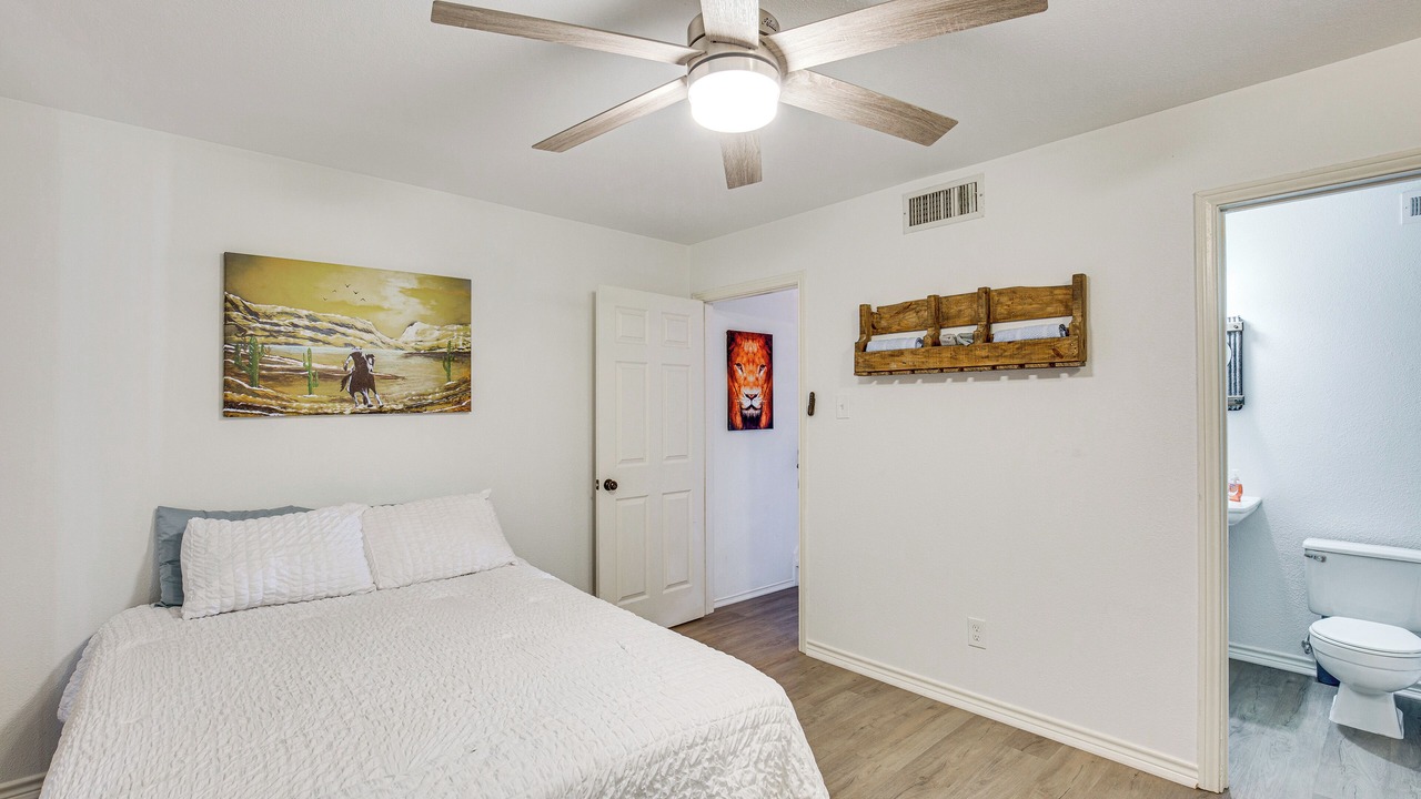 Photo of Bedroom in Rockwall
