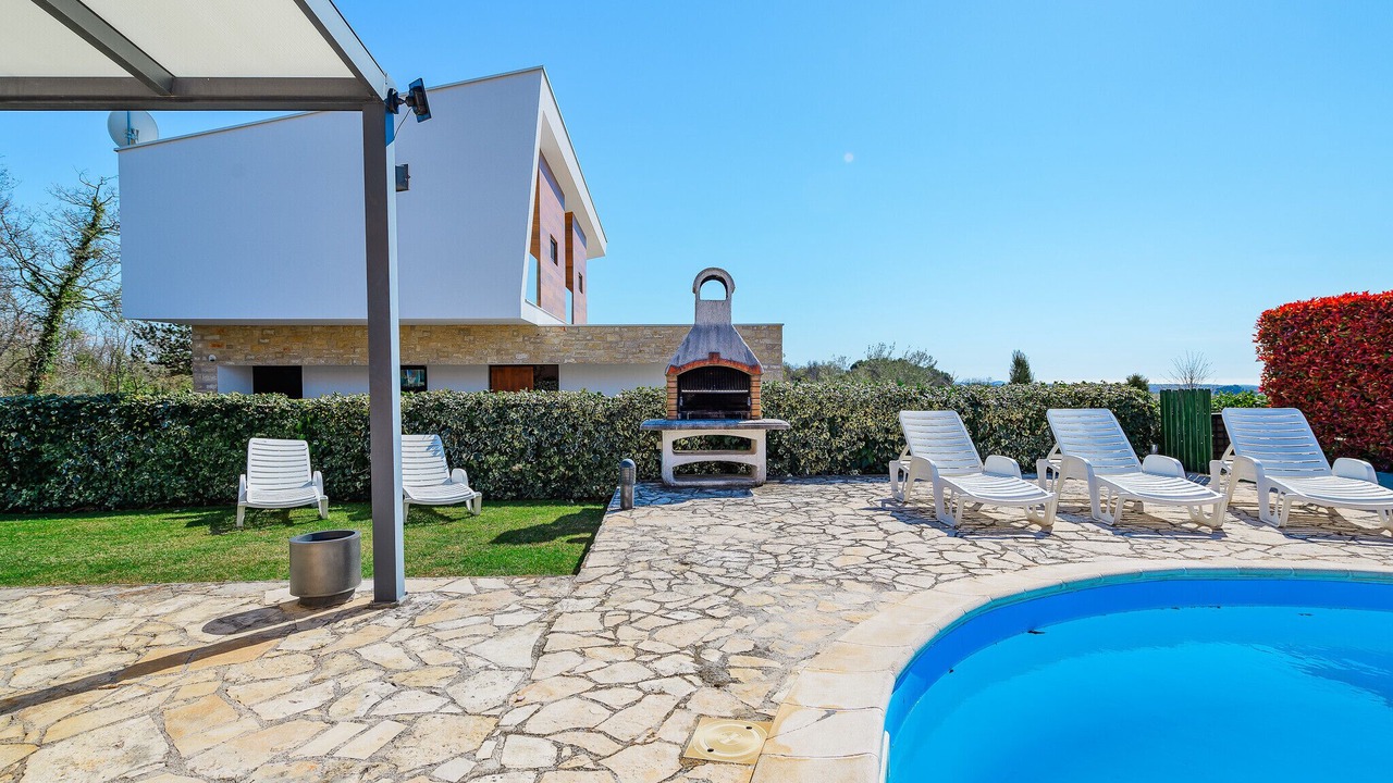 Photo of Outdoor in Strpacici