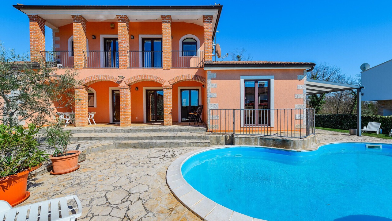 Photo of Outdoor in Strpacici