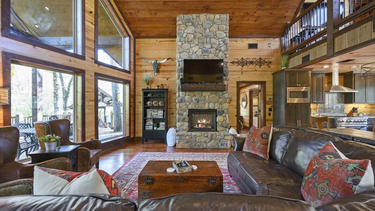 Photo of Livingroom in Hochatown