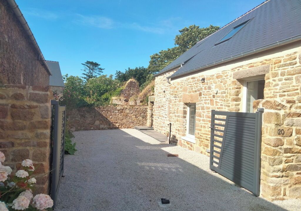 Photo of Outdoor in Maupertus-sur-Mer