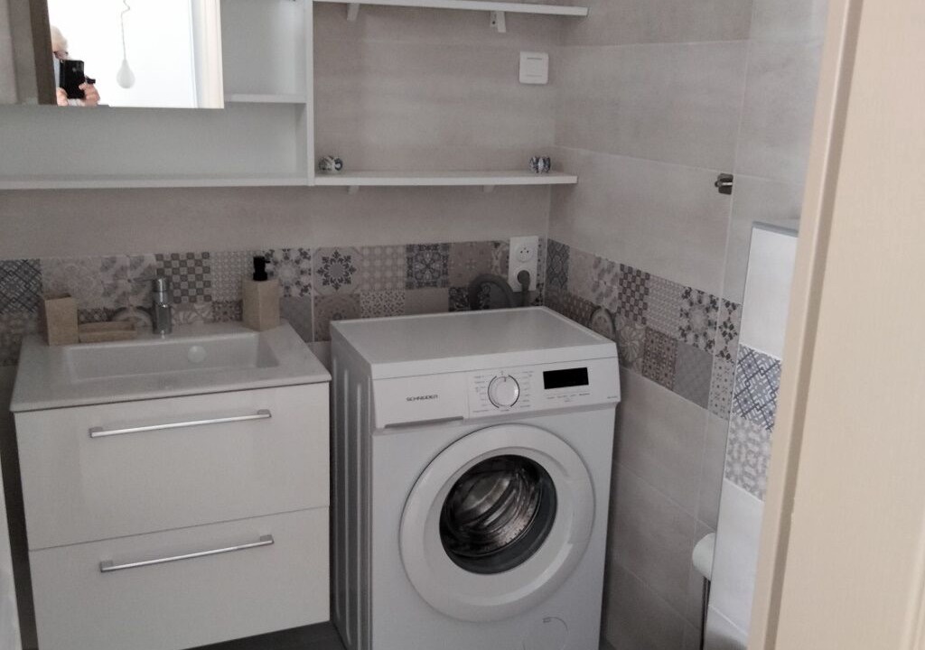 Photo of Bathroom in Maupertus-sur-Mer