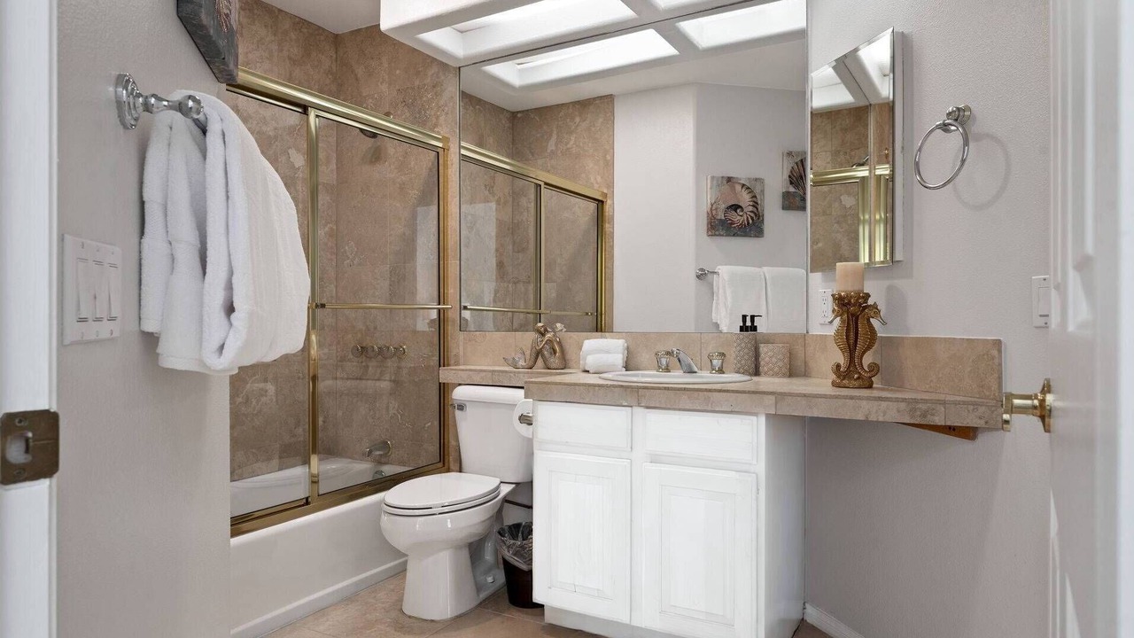 Photo of Bathroom in Magnesia Falls Cove