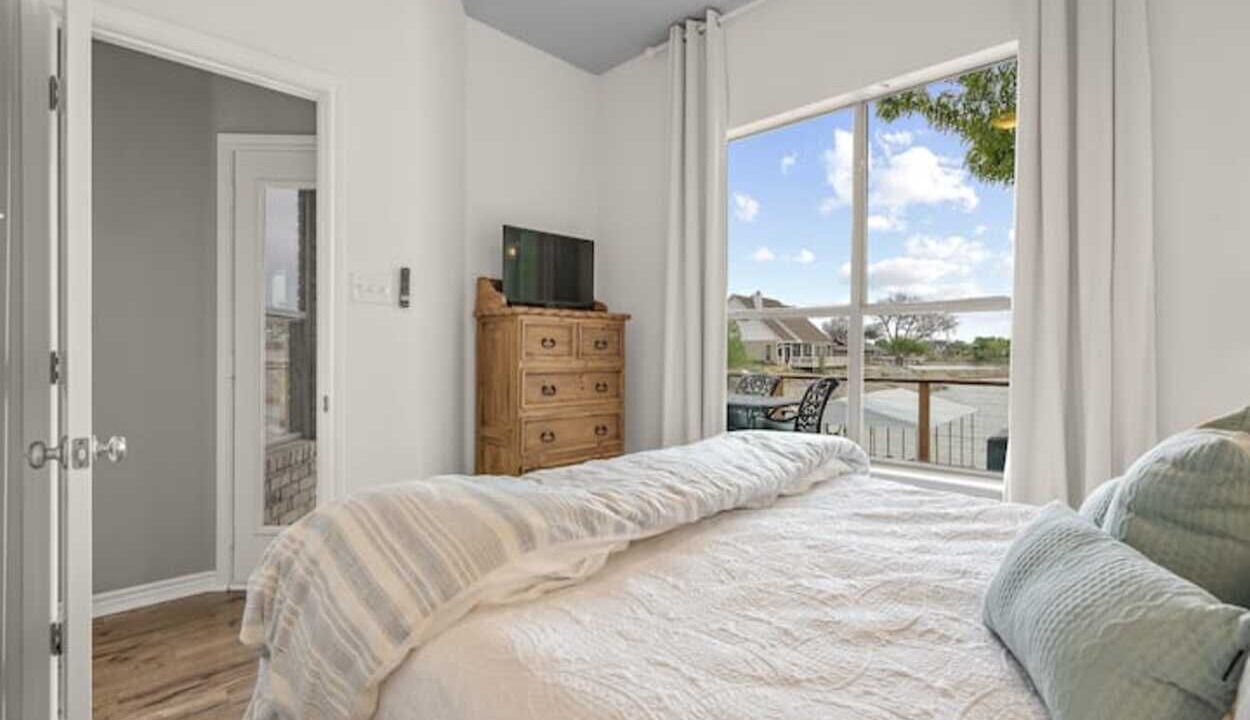Photo of Bedroom in Runaway Bay