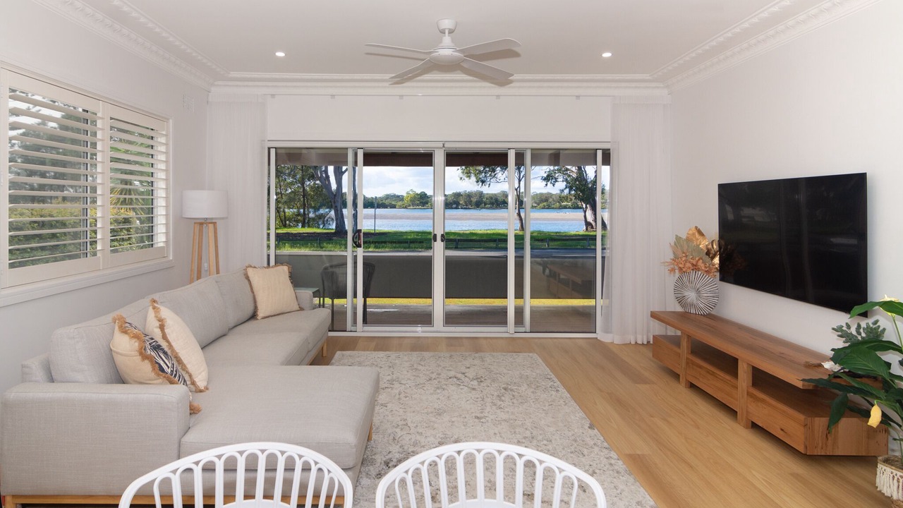 Photo of Livingroom in North Haven