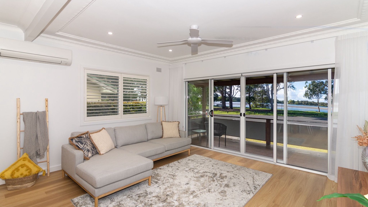 Photo of Livingroom in North Haven