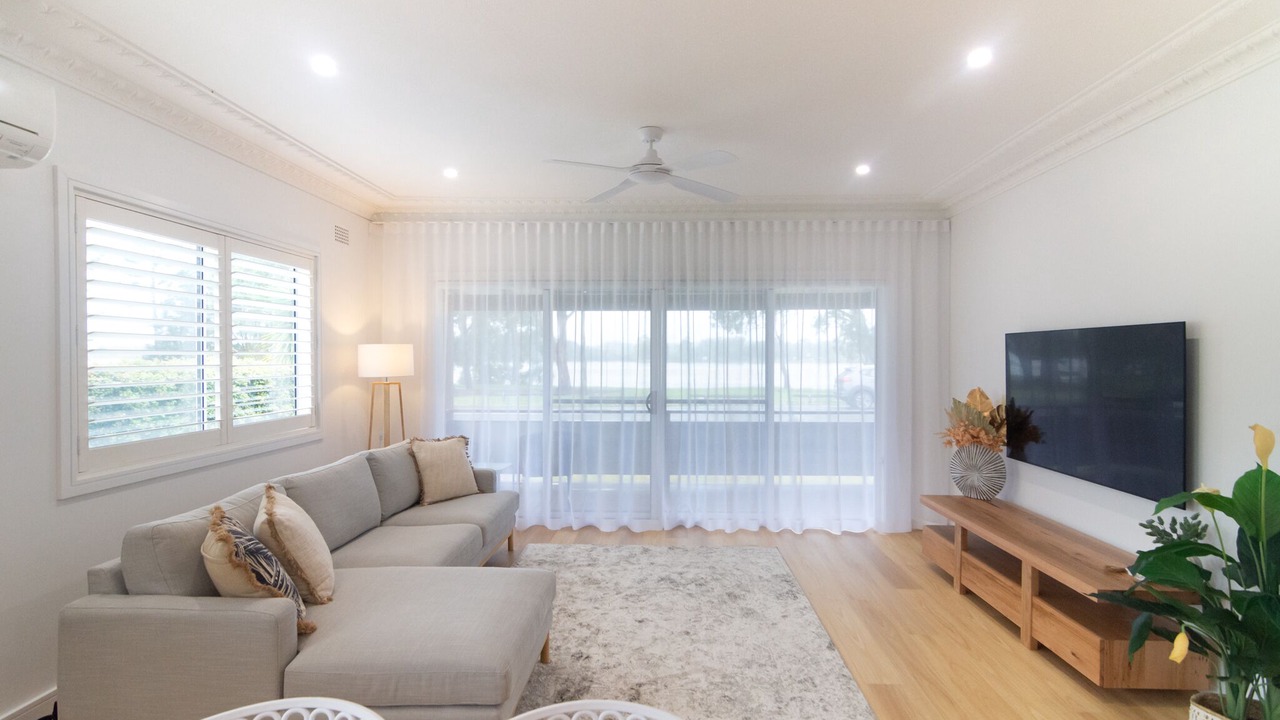 Photo of Livingroom in North Haven