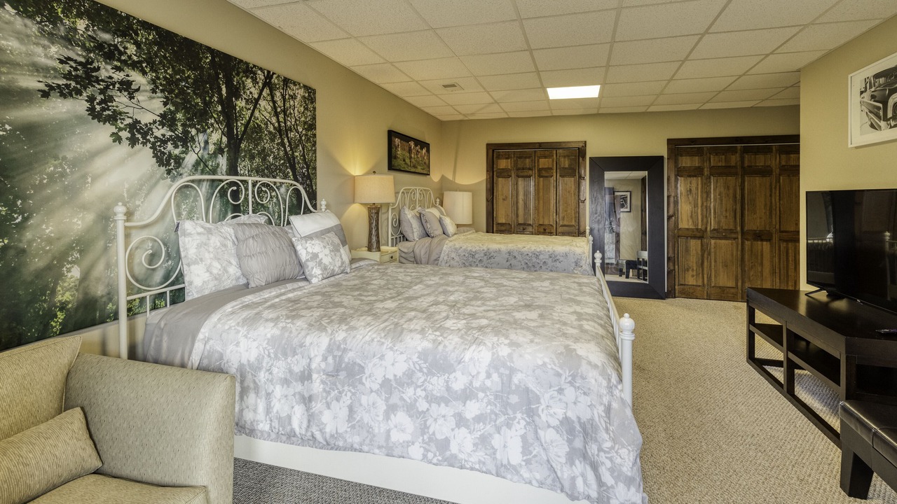 Photo of Bedroom in Hidden Lake