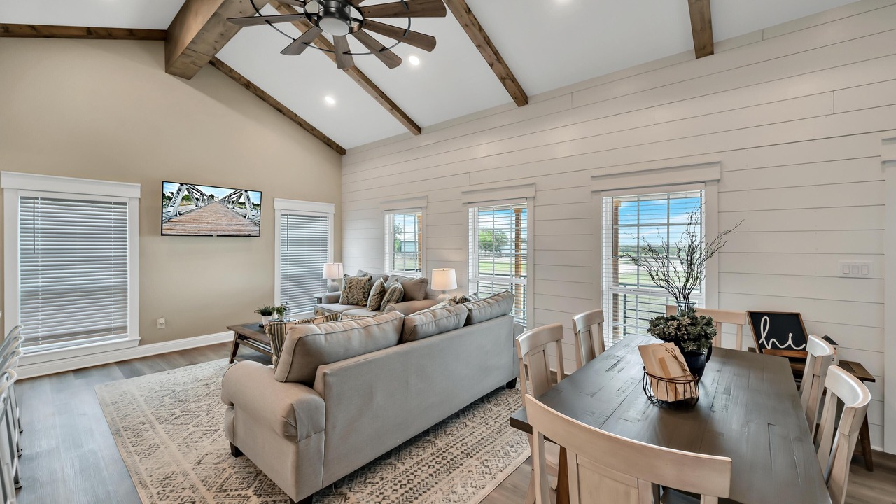 Photo of Livingroom in Waco