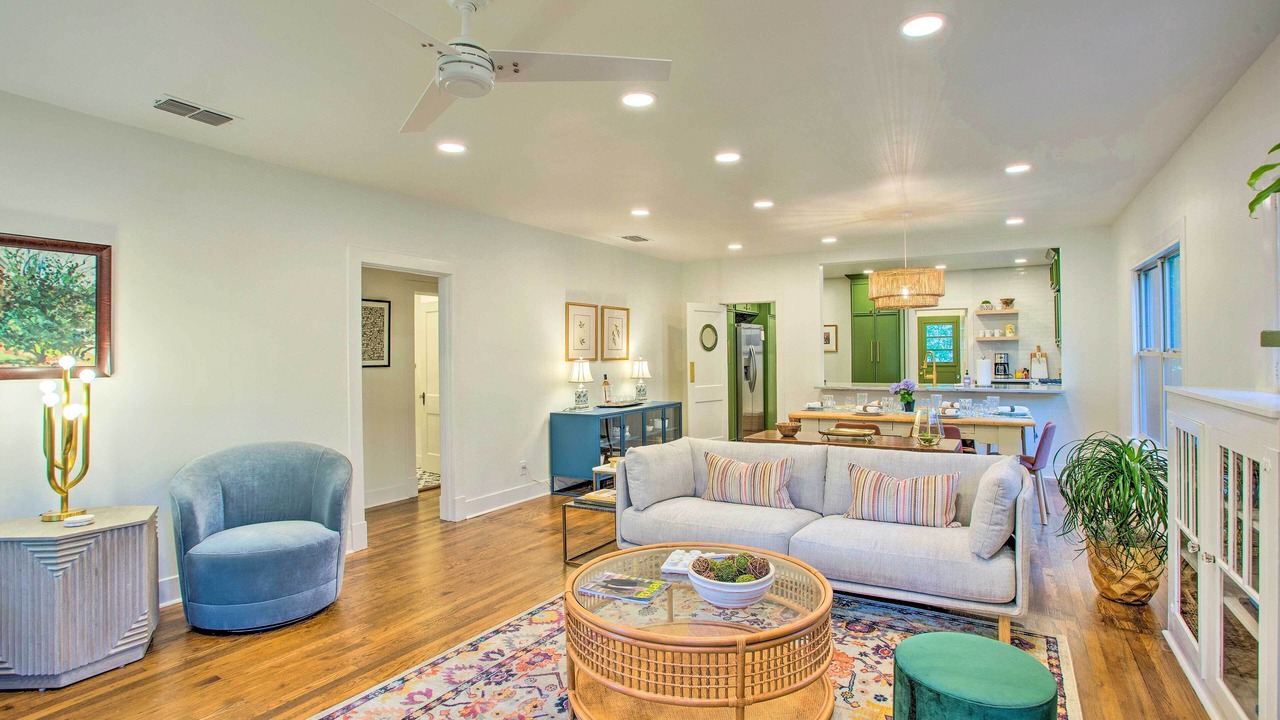 Photo of Livingroom in Tyler