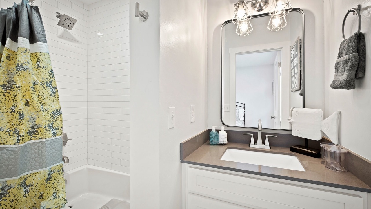 Photo of Bathroom in Atlantic Shores