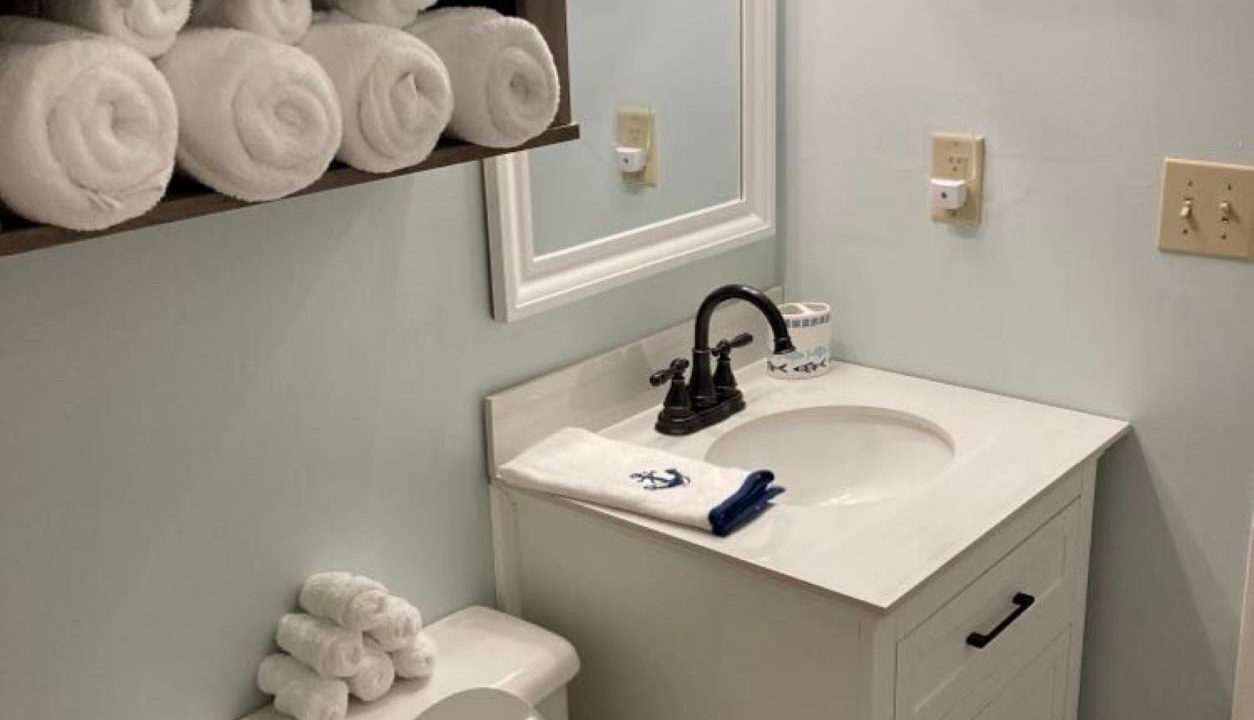Photo of Bathroom in Martin
