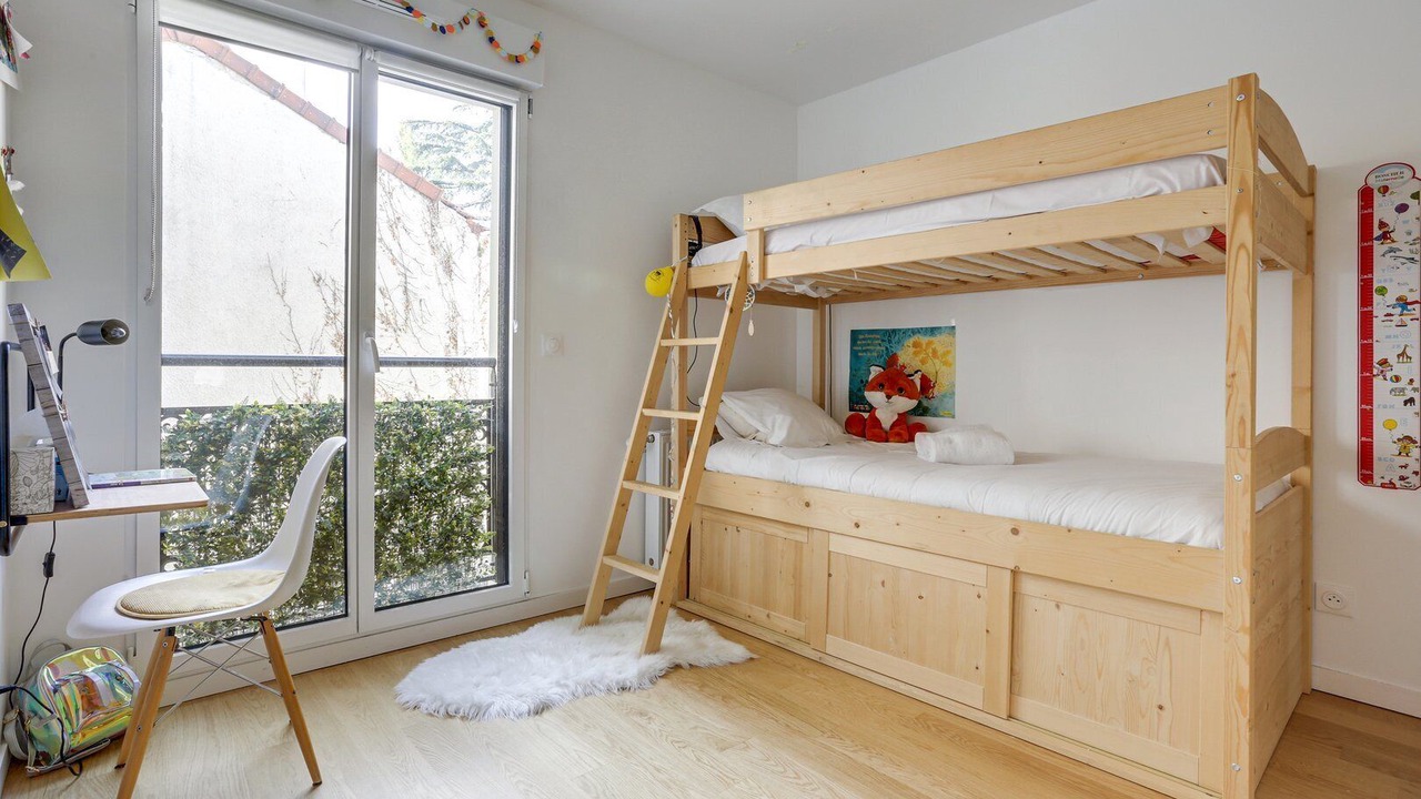 Photo of Bedroom in Clamart