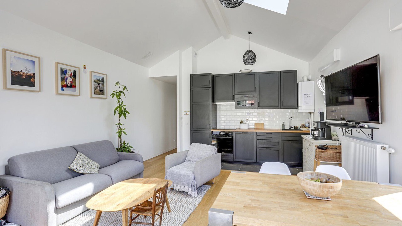 Photo of Livingroom in Clamart