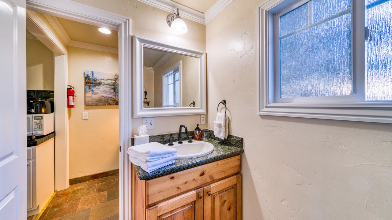 Photo of Bathroom in Lakeside Park