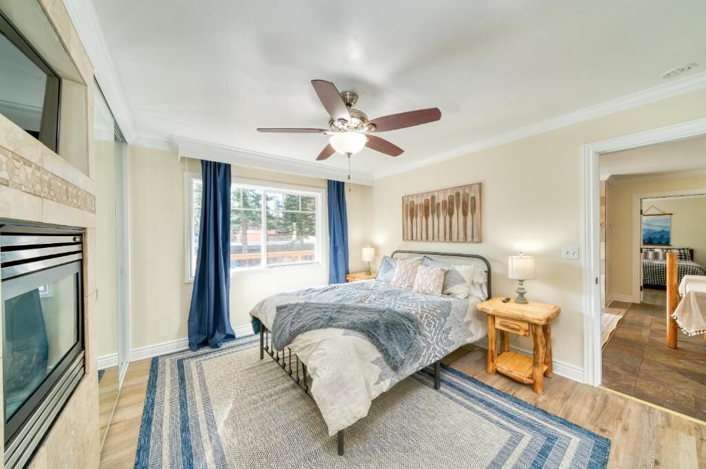 Photo of Bedroom in Lakeside Park