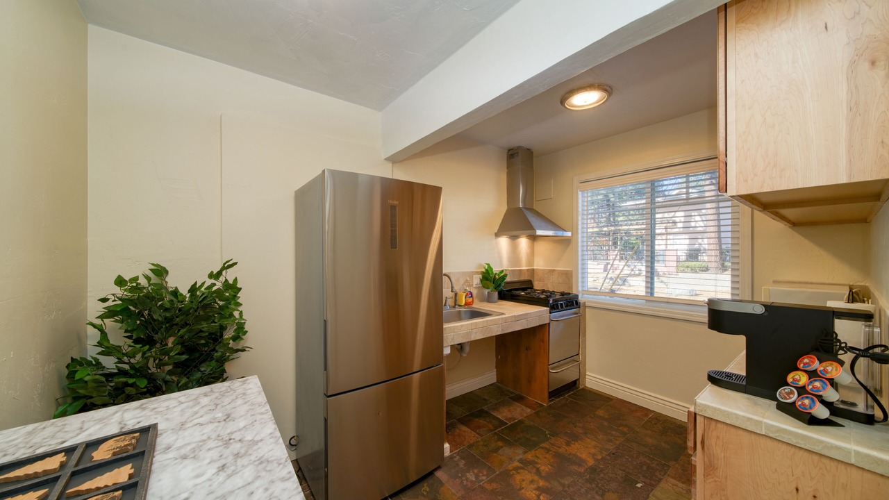Photo of Kitchen in Lakeside Park