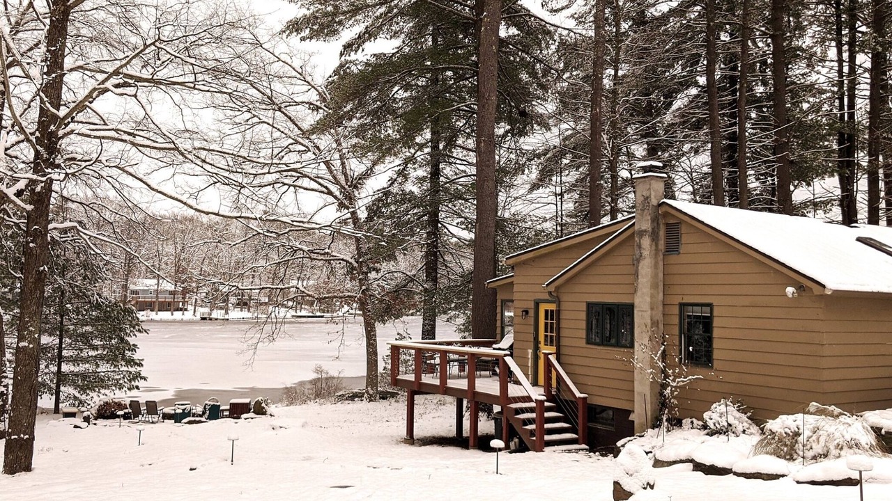 Photo of Others in White Mills