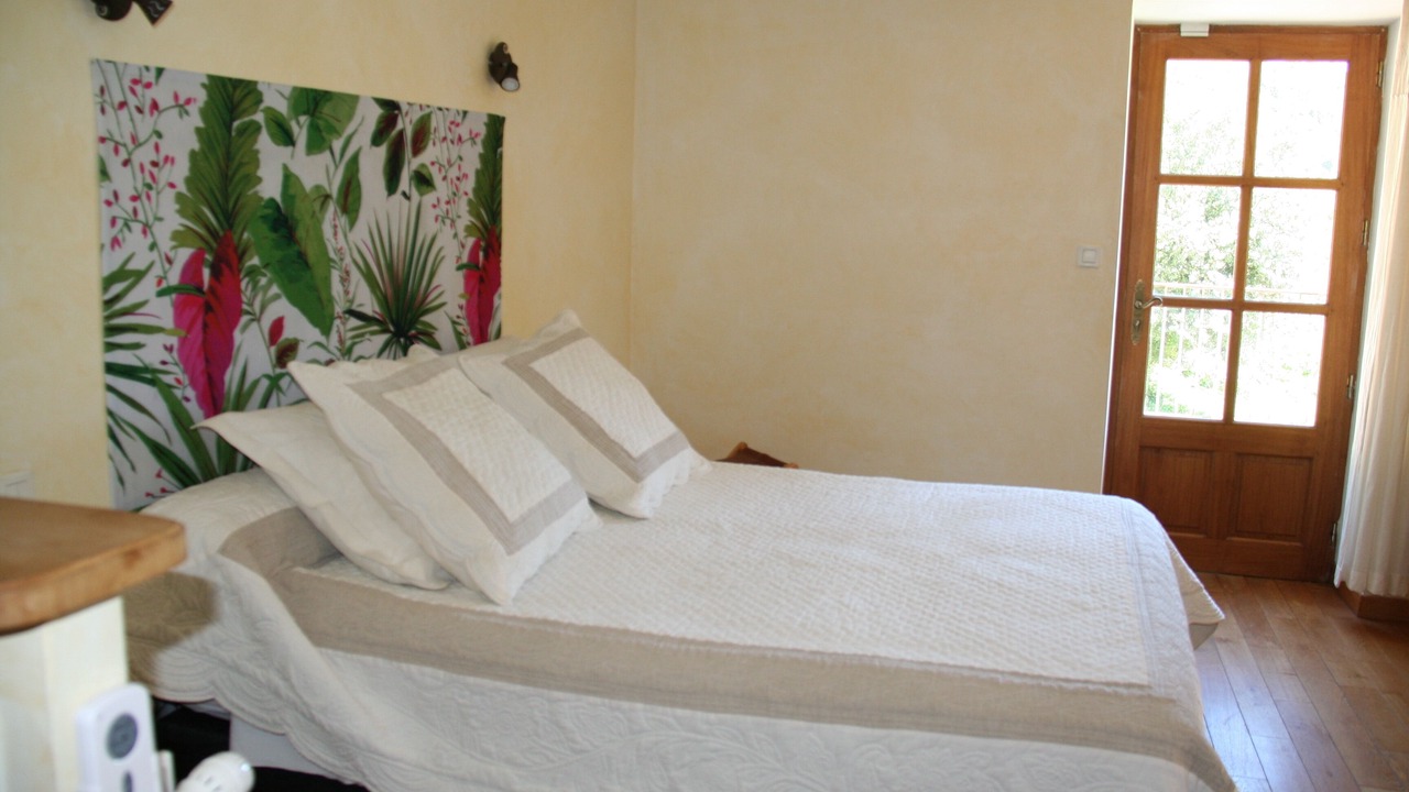 Photo of Bedroom in Chambonas
