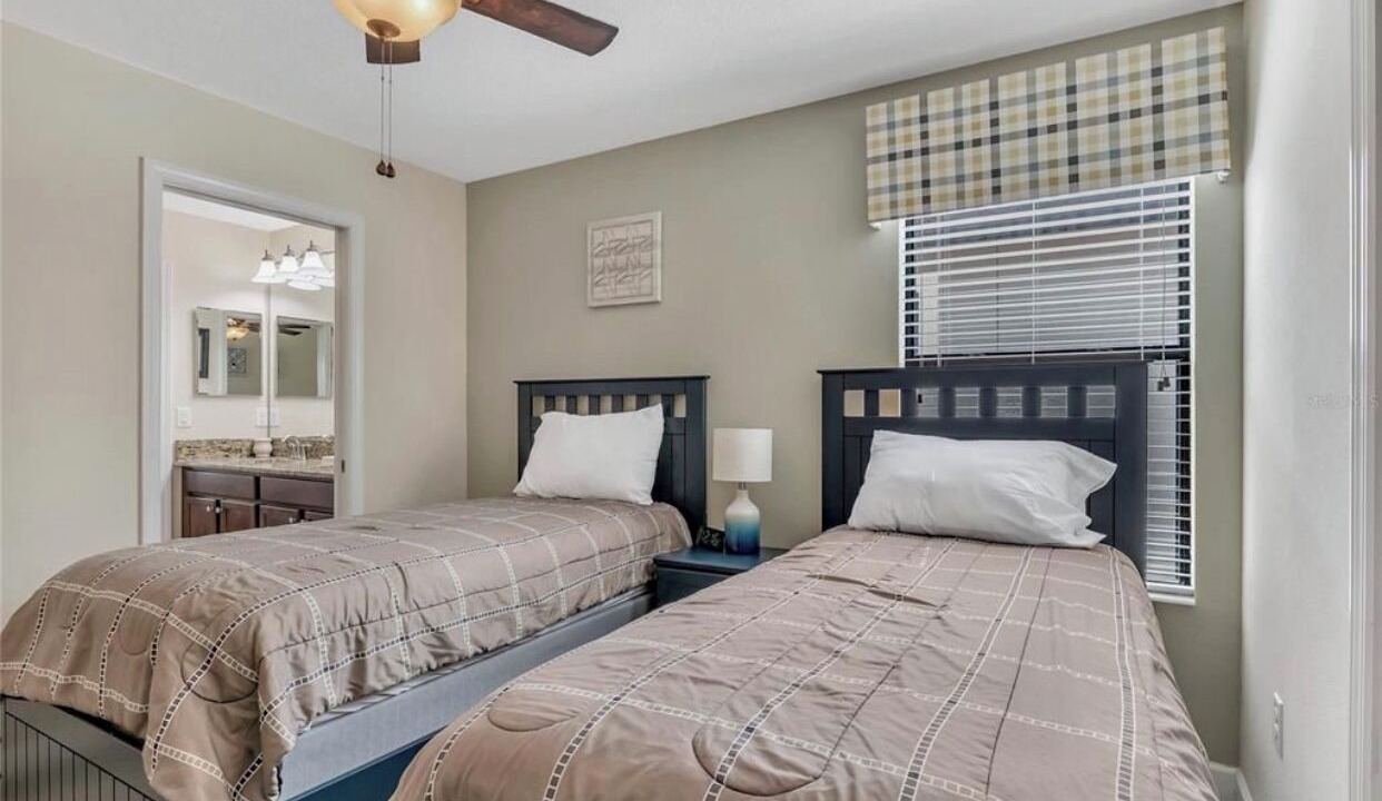 Photo of Bedroom in Davenport