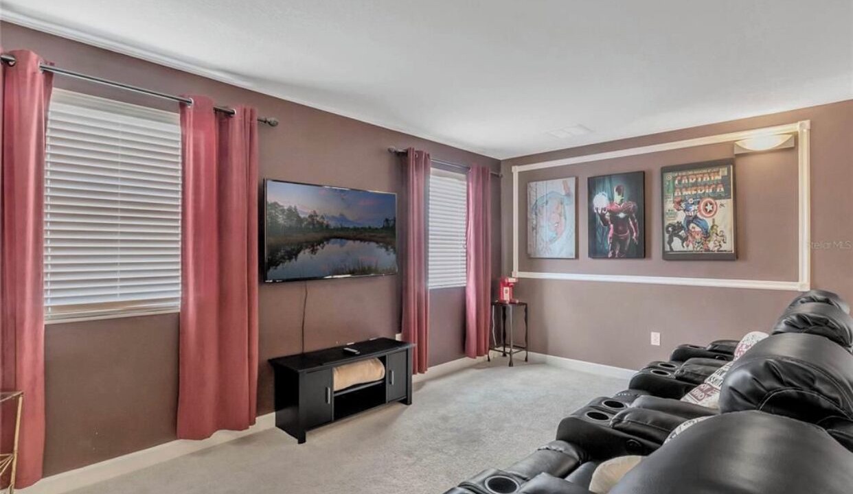 Photo of Livingroom in Davenport