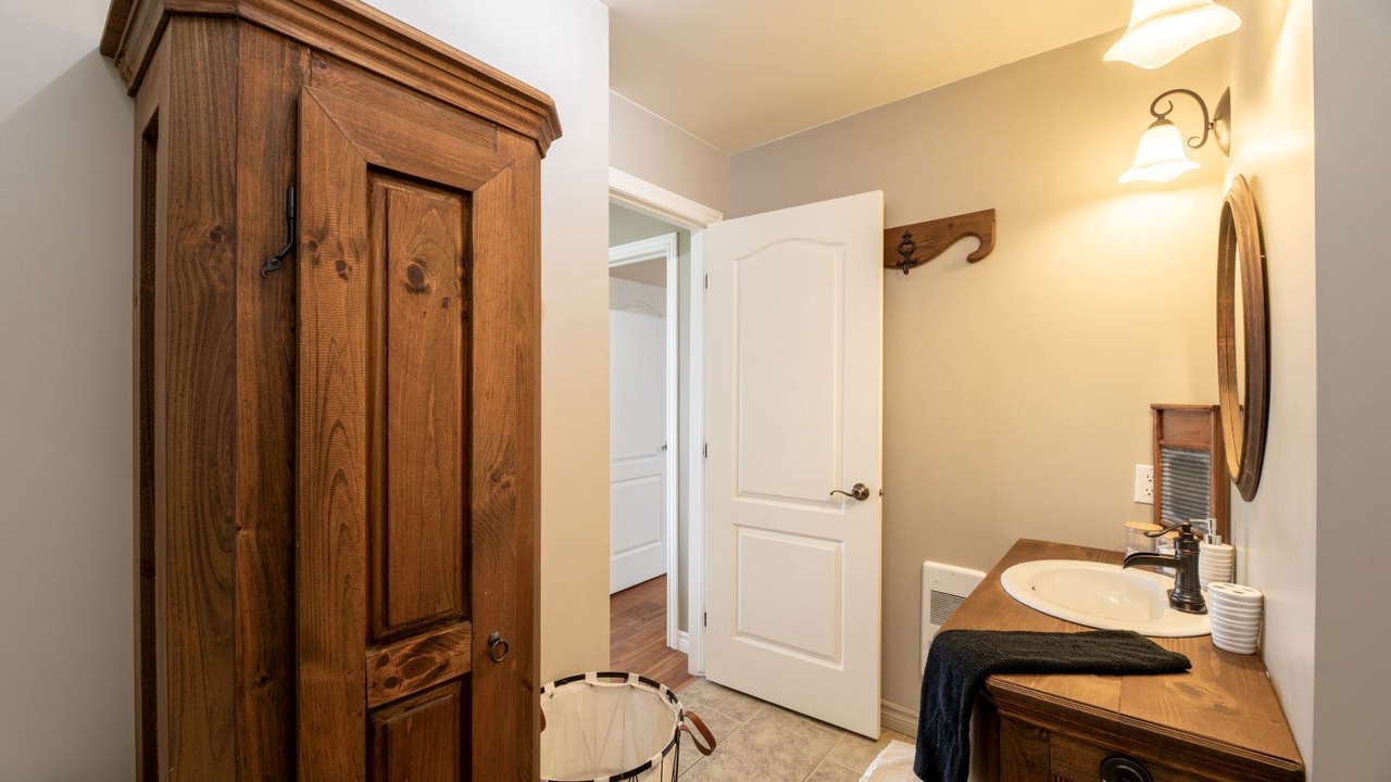 Photo of Bathroom in Saint Come