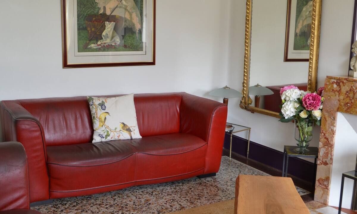 Photo of Livingroom in Maubert-Fontaine