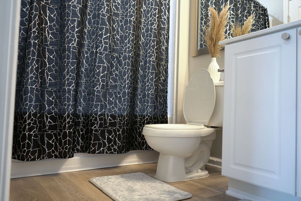 Photo of Bathroom in Lindridge-Martin Manor