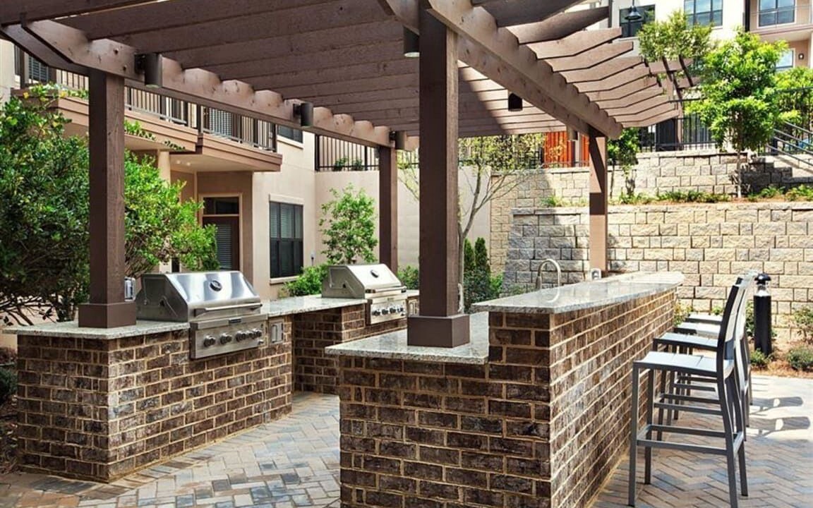 Photo of Patio Balcony in Lindridge-Martin Manor