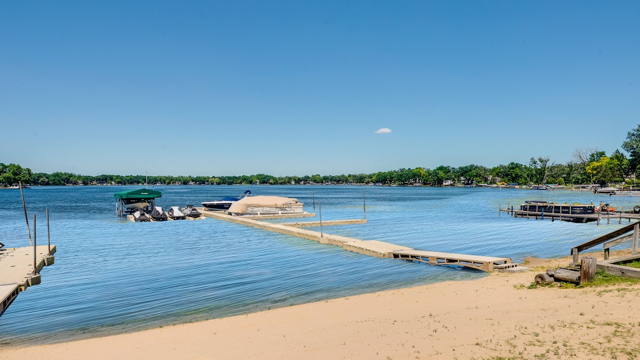 Photo of Others in Lake Catherine