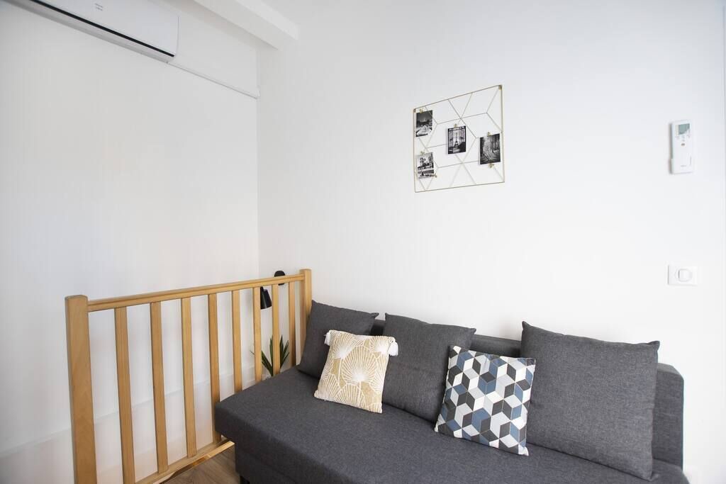 Photo of Livingroom in Passy