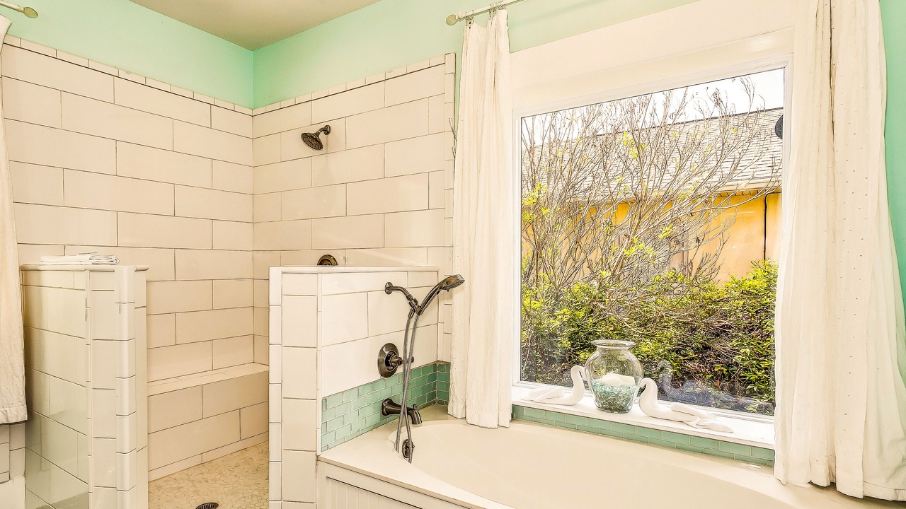 Photo of Bathroom in Ono Island