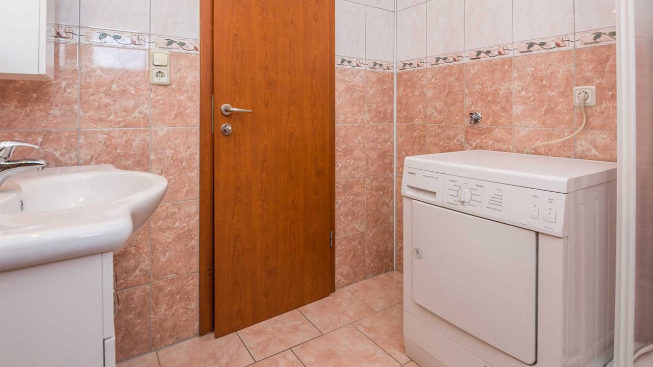 Photo of Bathroom in Vir