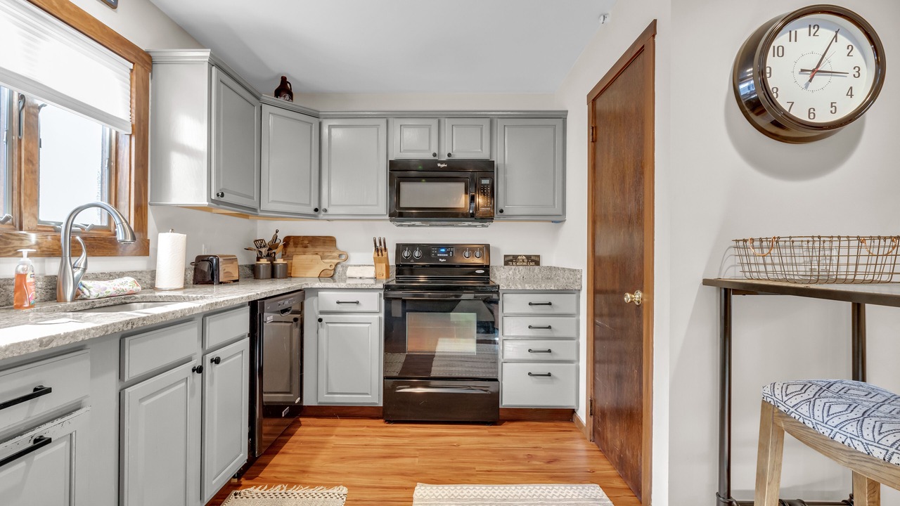 Photo of Kitchen in Village at Camelback