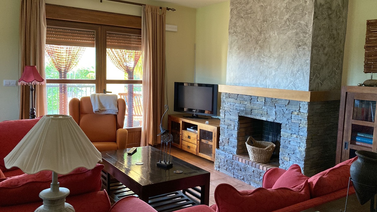Photo of Livingroom in Santibanez el Alto
