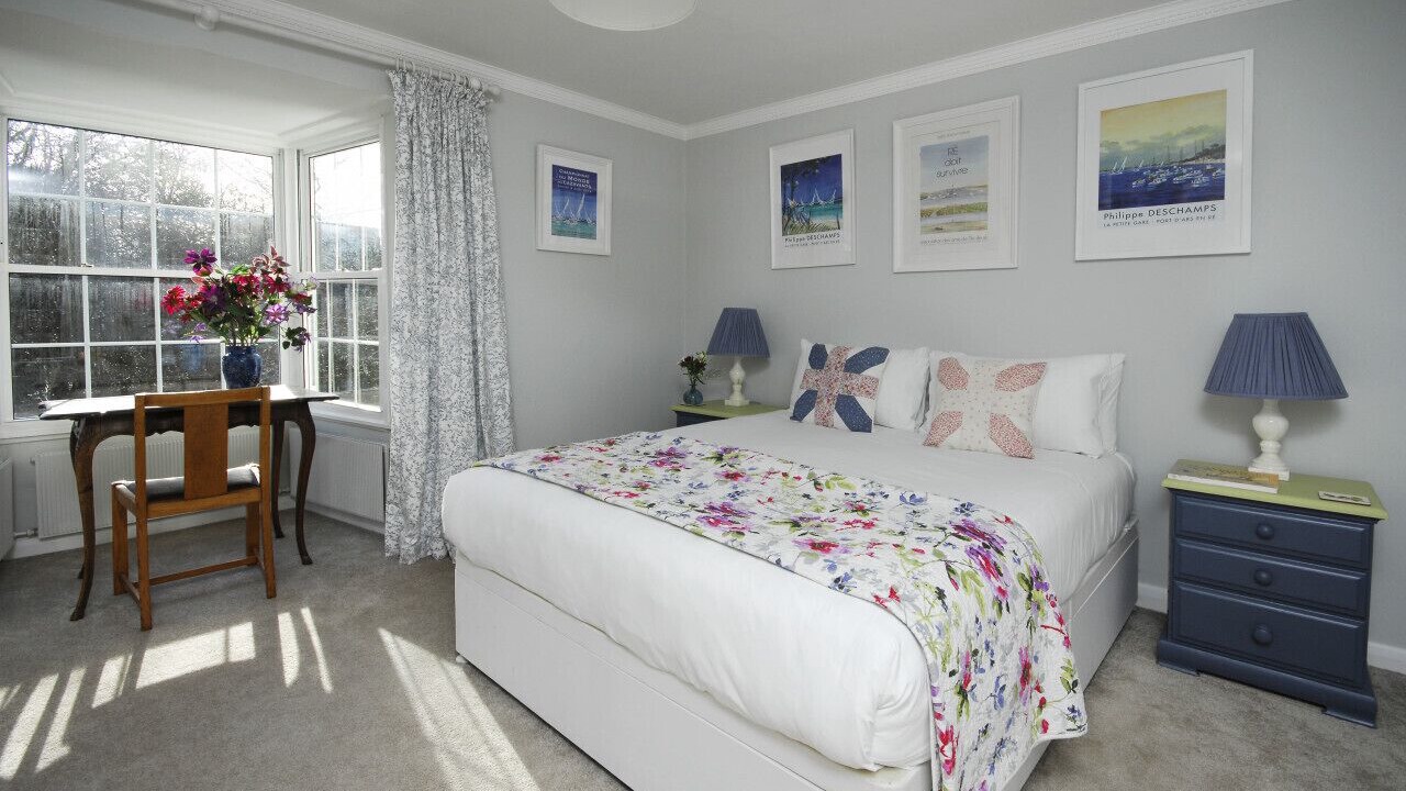 Photo of Bedroom in Henley-on-Thames