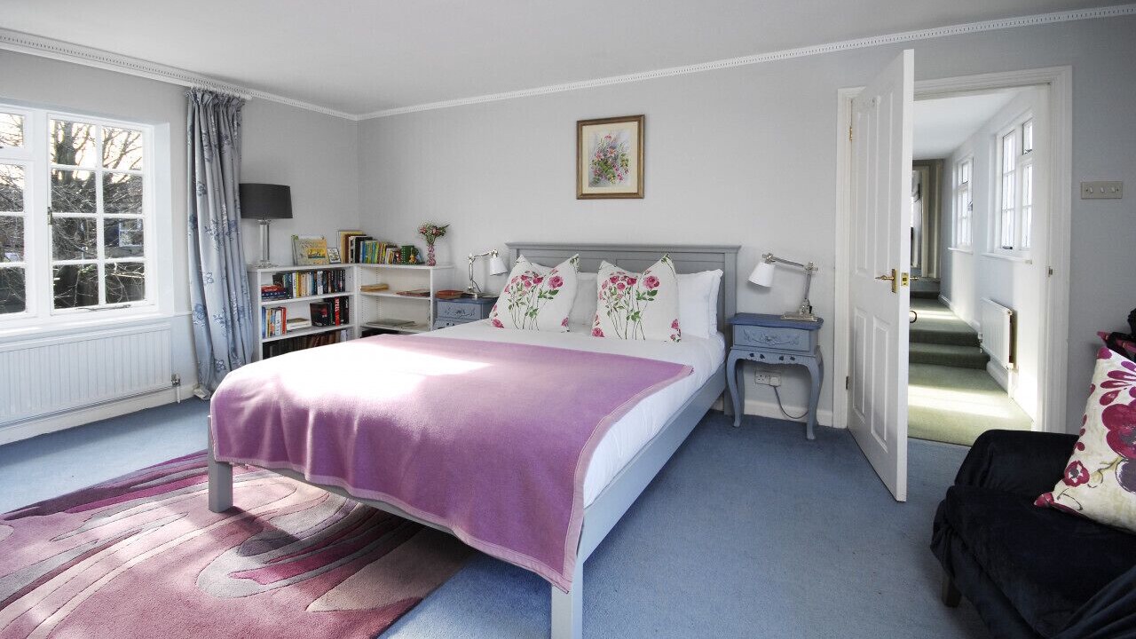 Photo of Bedroom in Henley-on-Thames