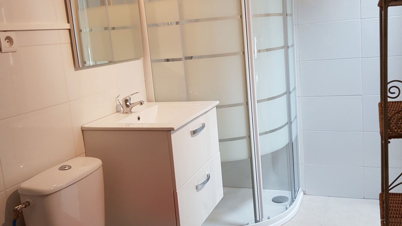 Photo of Bathroom in Cabasse