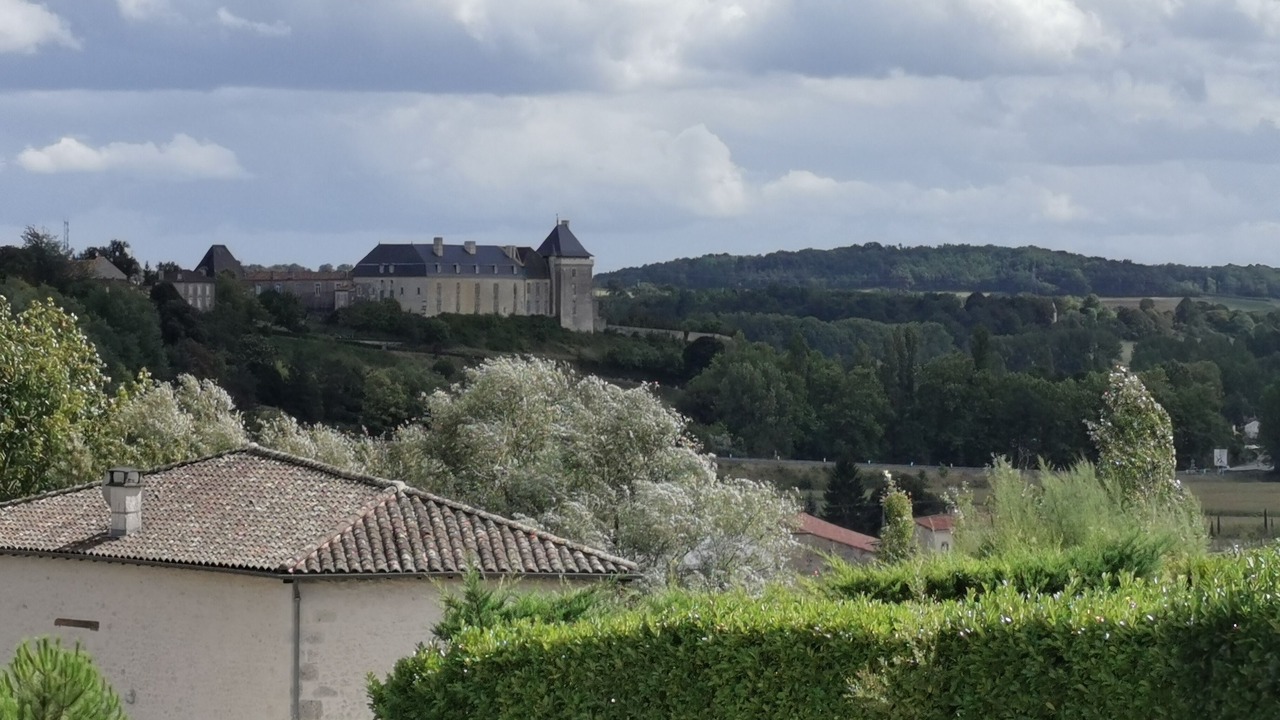 Photo of Outdoor in Chalais