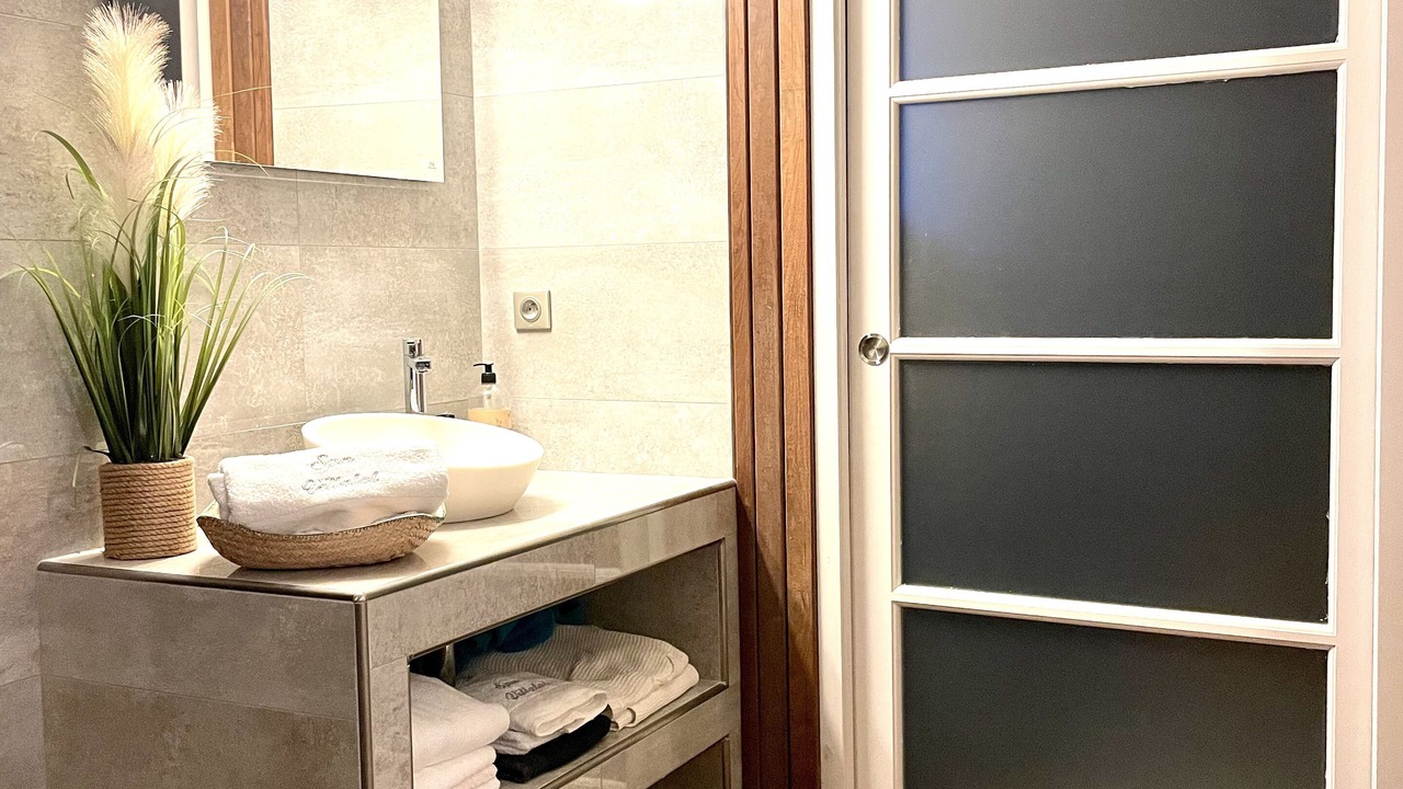 Photo of Bathroom in Saint-Gely-du-Fesc
