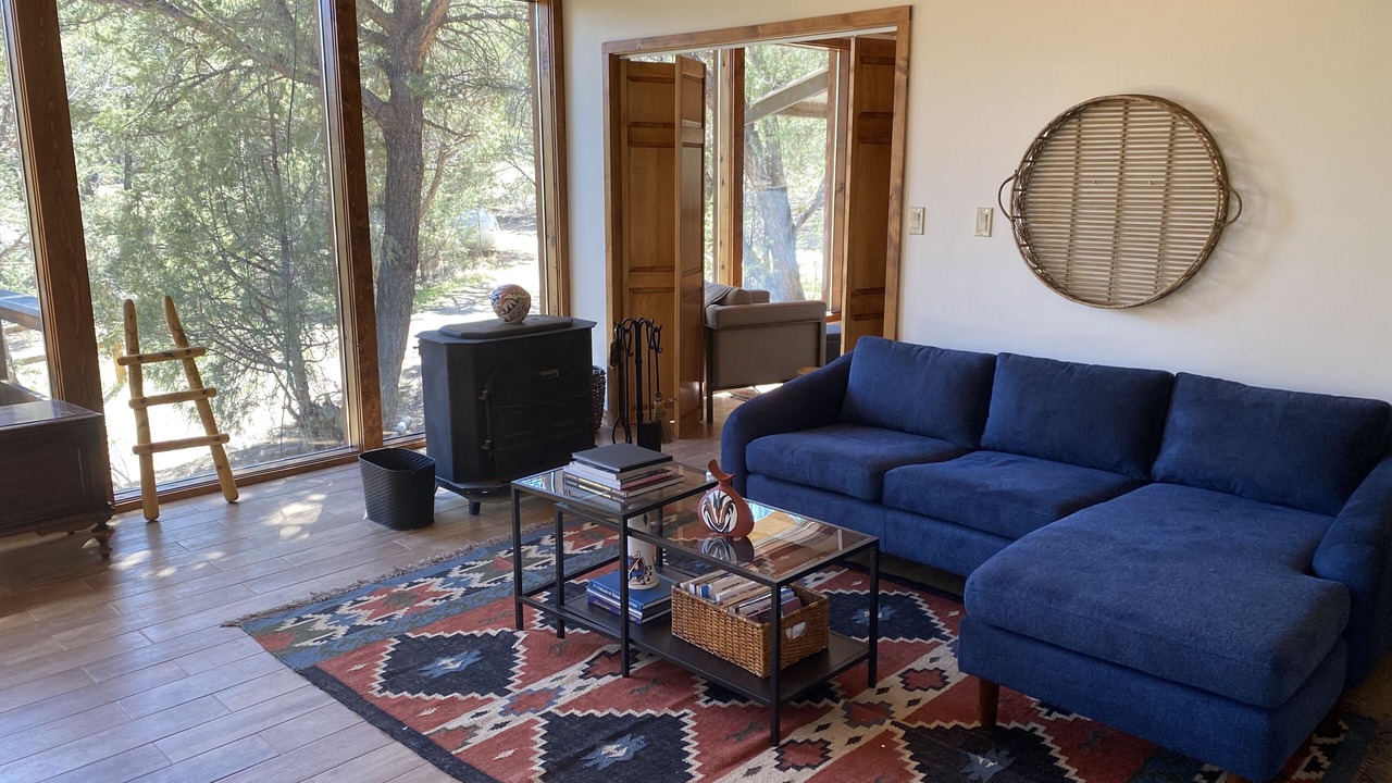 Photo of Livingroom in Taos