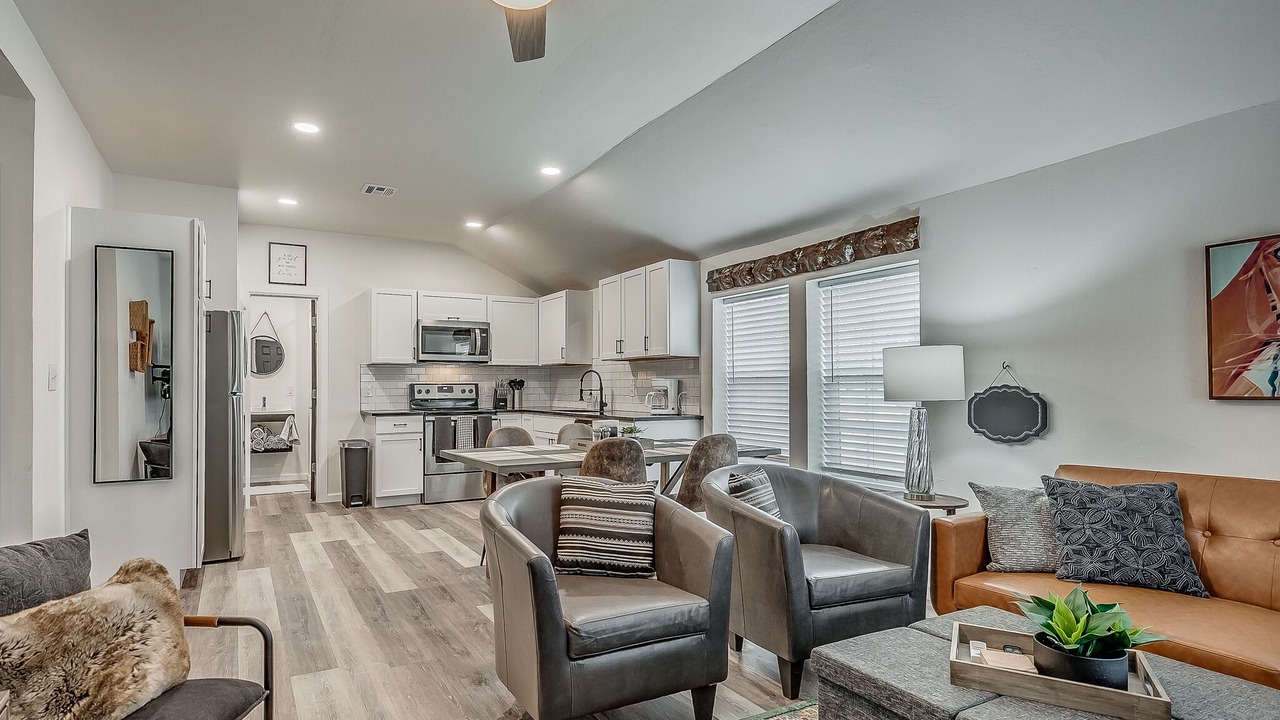Photo of Livingroom in Norman