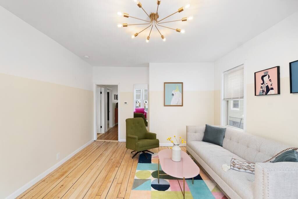 Photo of Livingroom in Providence