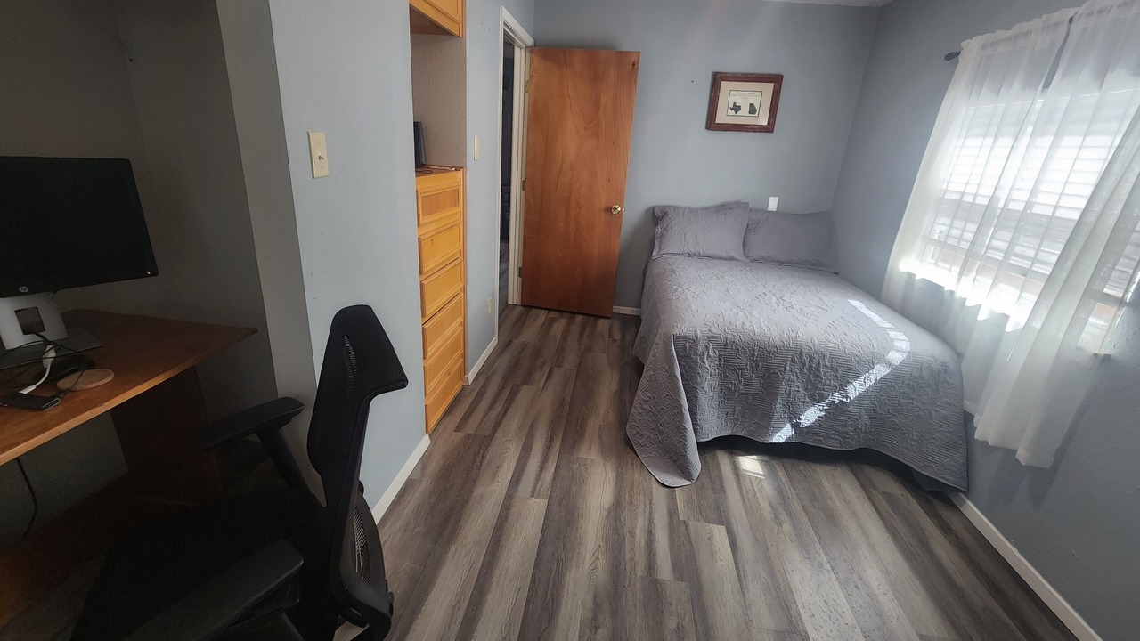 Photo of Bedroom in Graham