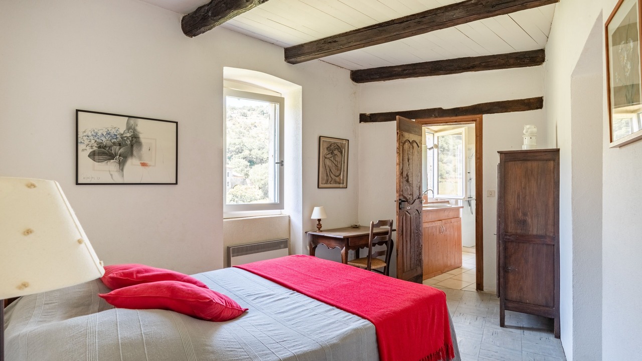 Photo of Bedroom in Joyeuse