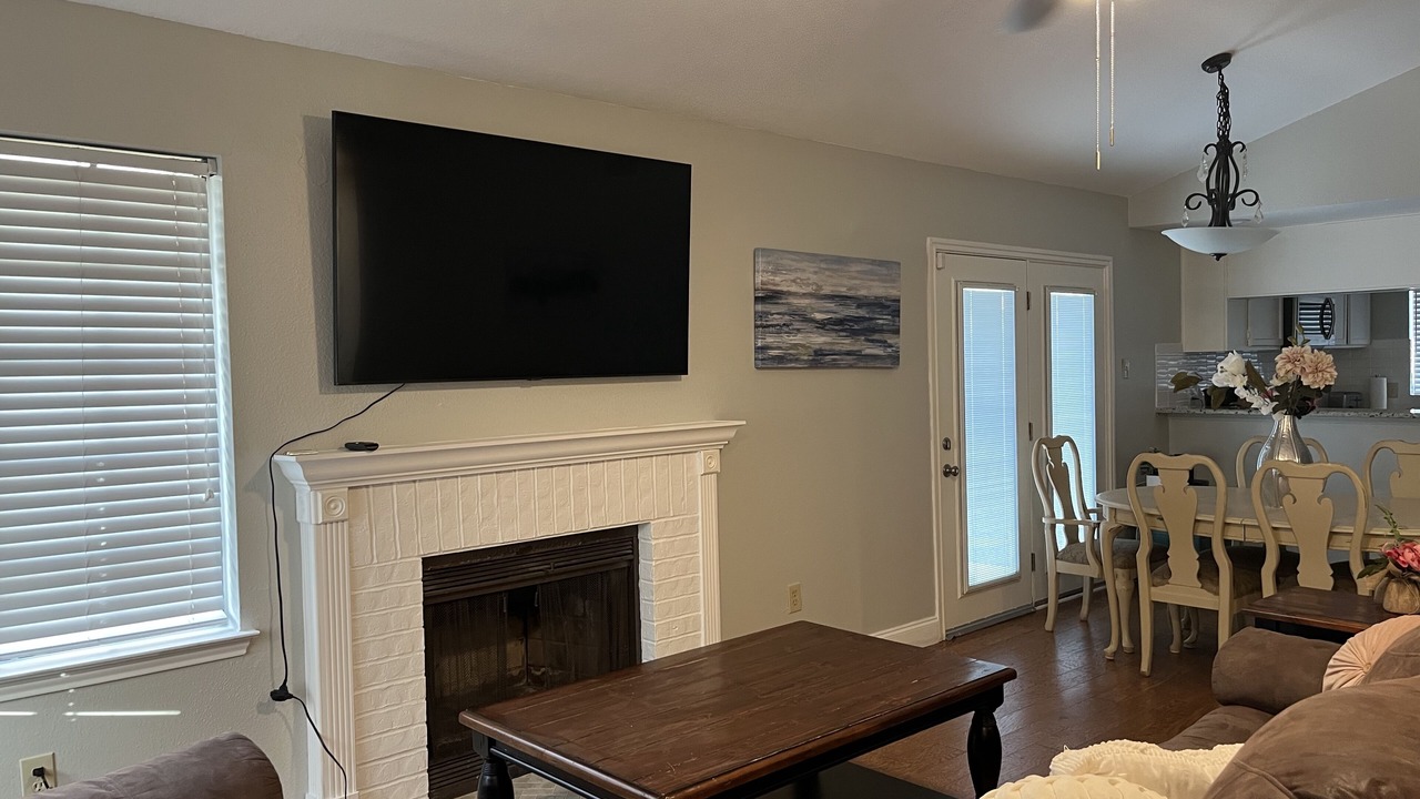 Photo of Livingroom in South Arlington