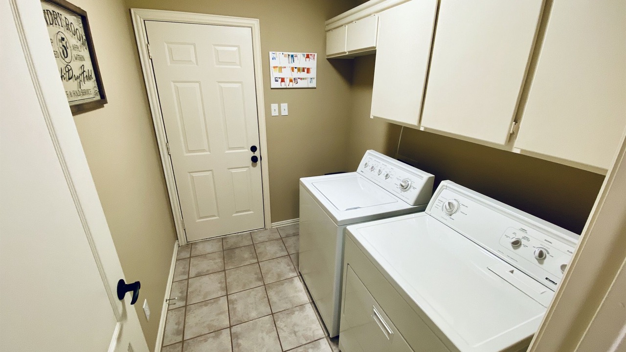 Photo of Bedroom in Gun Barrel City