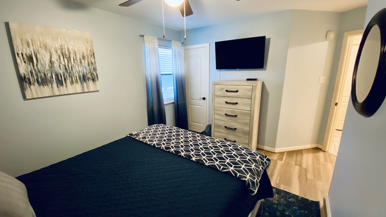 Photo of Bedroom in Gun Barrel City